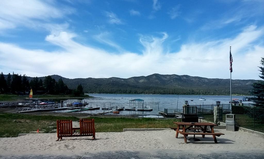 Big Bear Lakefront Lodge Exterior foto